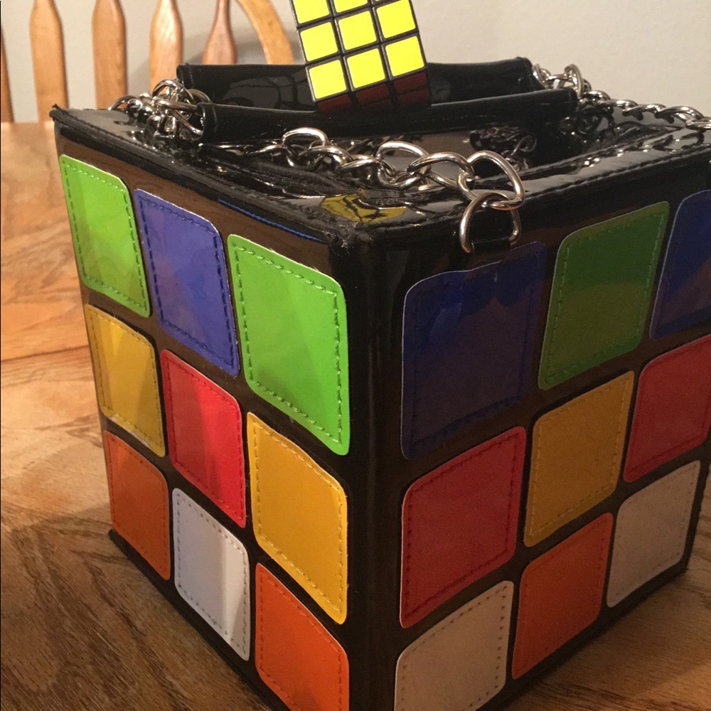 80’s New TakeFUNN🌈 Tees light up, Rubix Cube bag+ - Picture 3 of 8